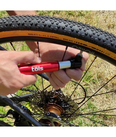 Pompe à Main AINA Rouge