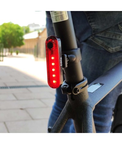 Feu arrière Lexia 10 USB