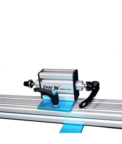 PORTE VELO EMBARQUÉ AVEC VERNIS - Livré avec 2 supports de fourche référence SUFM - Support SUFM livré nu sans axe