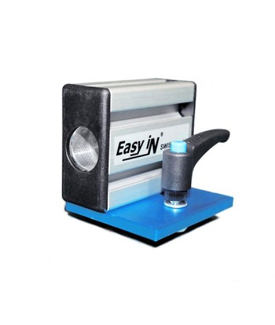 PORTE VELO EMBARQUÉ AVEC VERNIS - Livré avec 2 supports de fourche référence SUFM - Support SUFM livré nu sans axe